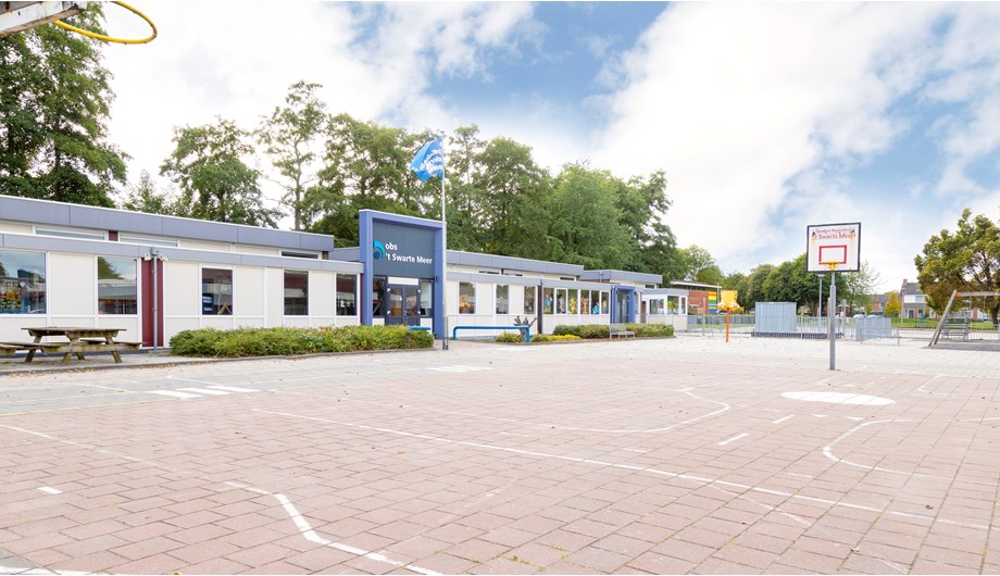 Schoolfoto van Openbare Basisschool 't Swarte Meer