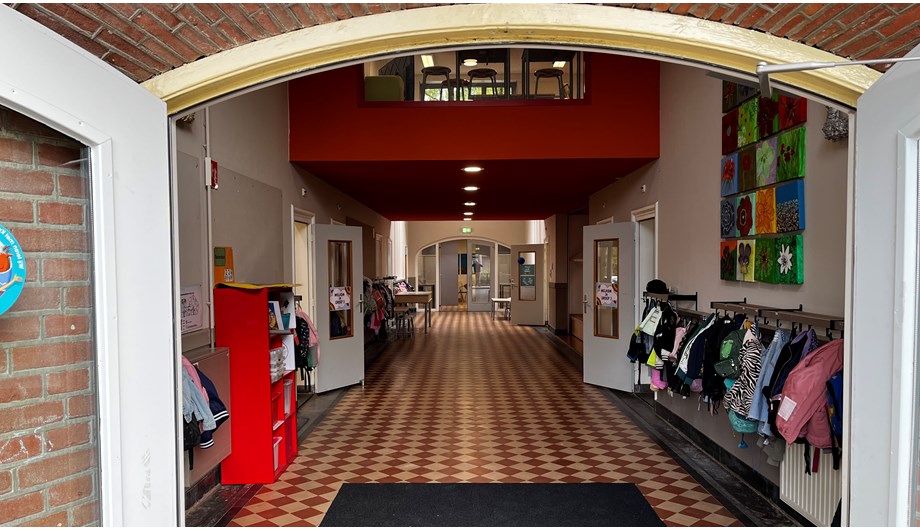 Schoolfoto van Openbare basisschool De Esdoorn