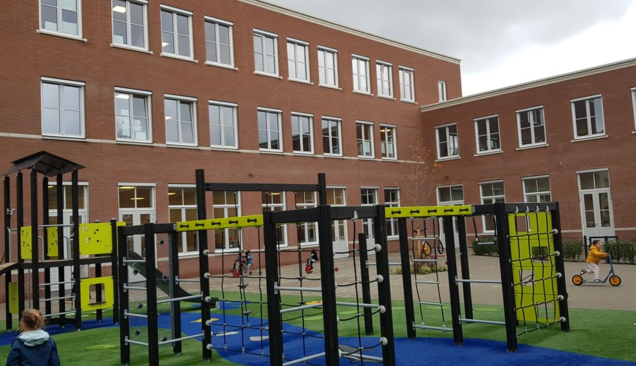 Schoolfoto van christelijke basisschool De Spiegel