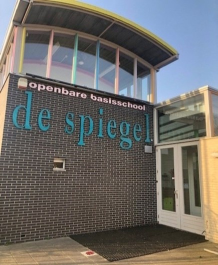Schoolfoto van Openbare Basisschool De Spiegel