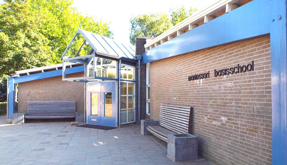 Schoolfoto van Arnhemse Montessorischool te Arnhem