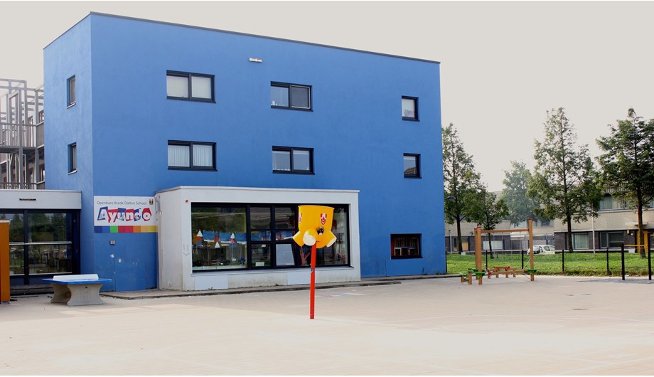 In ons schoolgebouw in Saendelft-Oost wordt door onze partner voor kinderopvang FreeKids, ook peuteropvang geboden. 