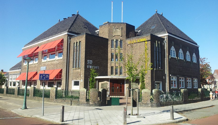 Schoolfoto van Gereformeerde Basisschool De Fontein