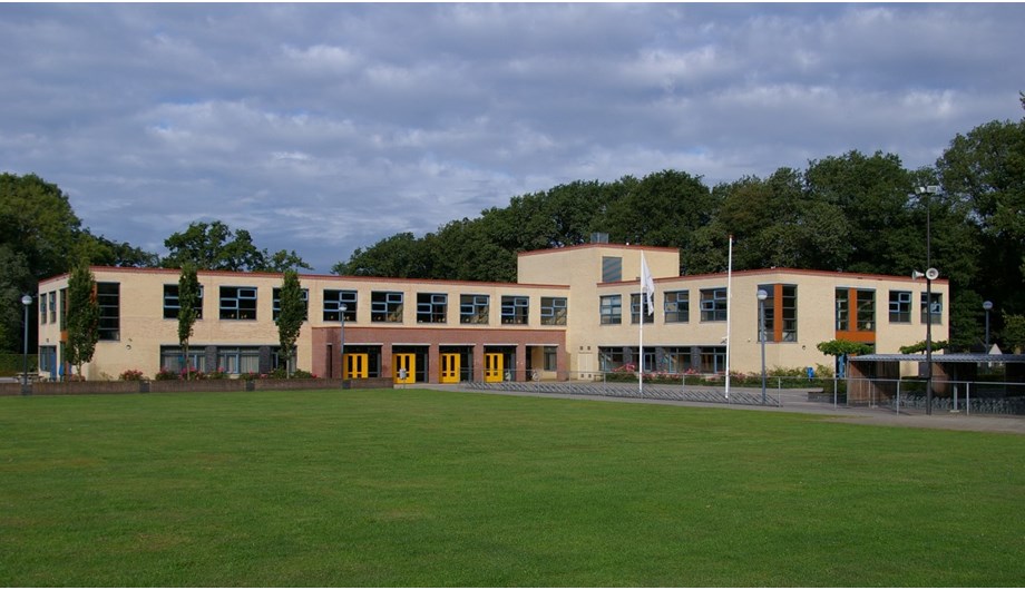 Schoolfoto van Jacobus Fruytier scholengemeenschap Uddel