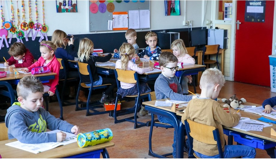 Schoolfoto van Rooms Katholieke Basisschool Schepelweyen