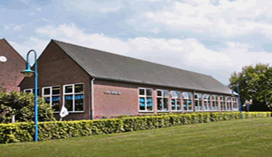 Basisschool Ste. Marie is een R.-K. basisschool midden in het dorp Huijbergen. 
