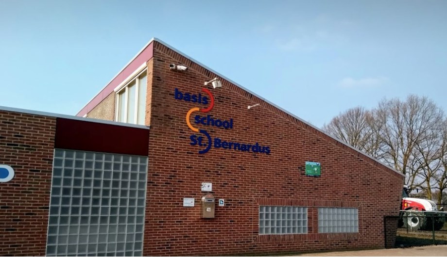Schoolfoto van Basisschool Sint Bernardus