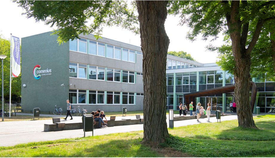 Schoolfoto van Comenius College