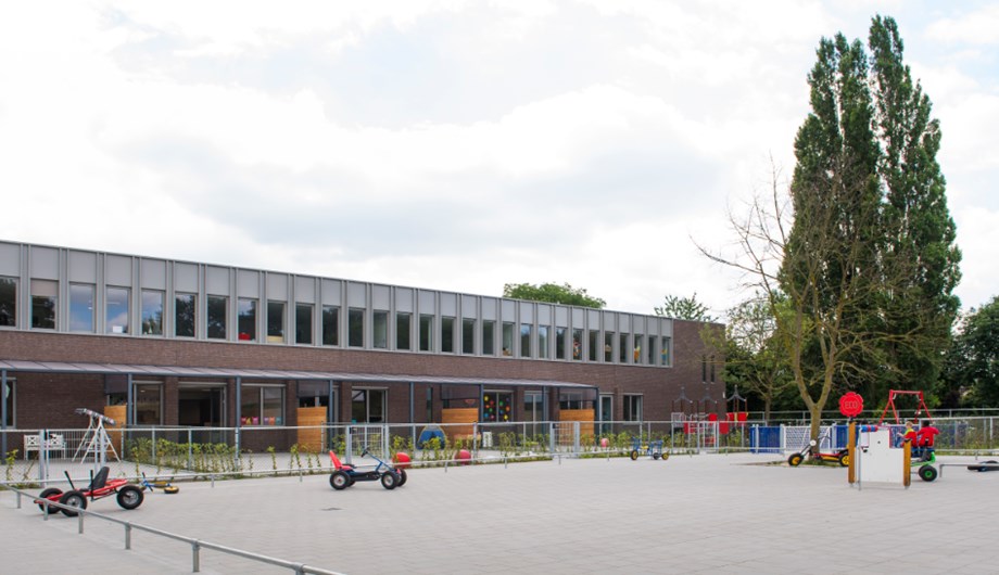 Schoolfoto van MBS Eindhoven