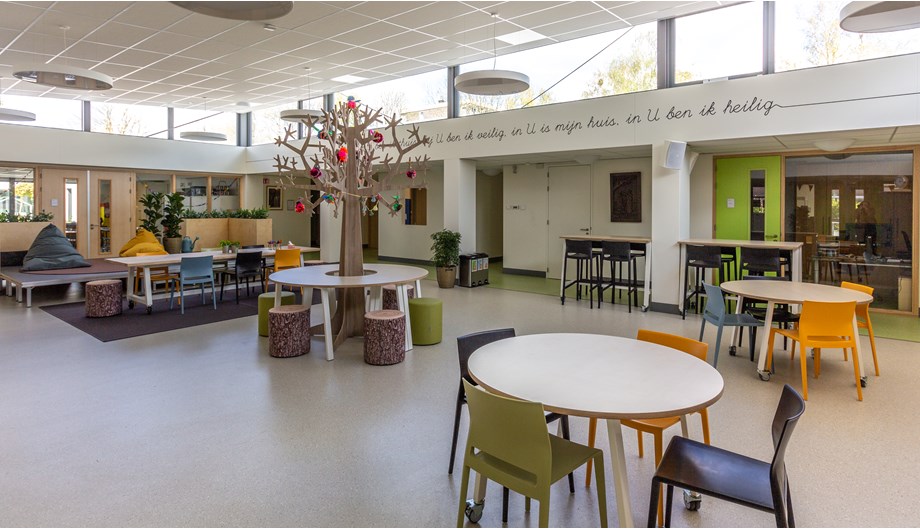 Schoolfoto van Nederlands Hervormde Basisschool Bethel