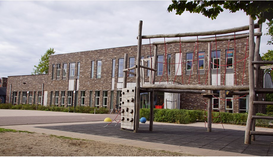 Schoolfoto van Rooms Katholieke Basisschool Den Dijk