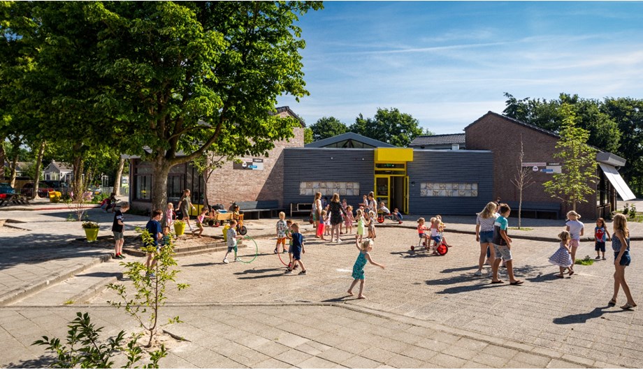 Onze school bevindt zich in de wijk Landweert en wordt bezocht door leerlingen uit heel Venray én omstreken. 